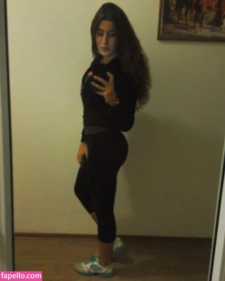 Valeriia Simavonian Onlyfans Photo Gallery 