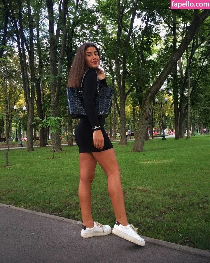 Valeriia Simavonian Onlyfans Photo Gallery 