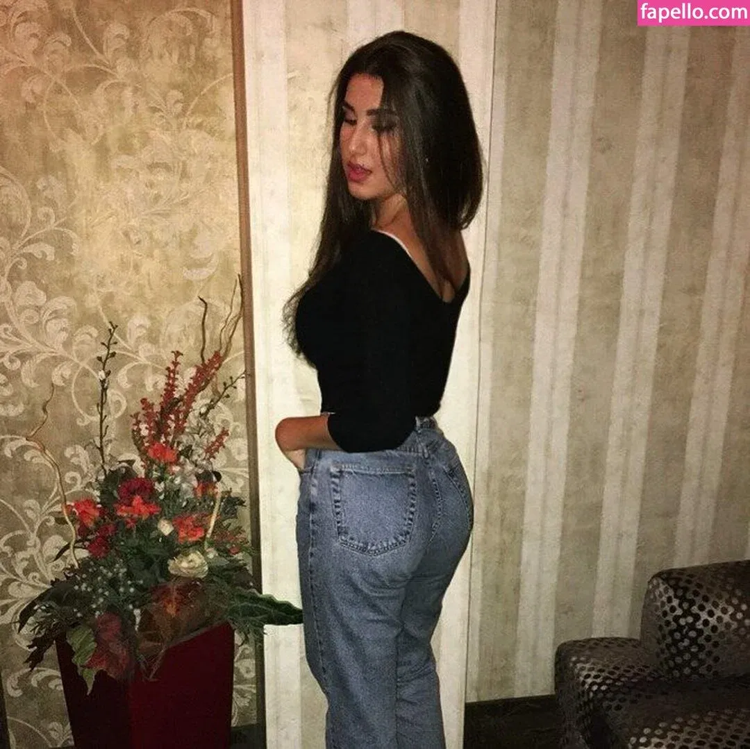 Valeriia Simavonian Onlyfans Photo Gallery 