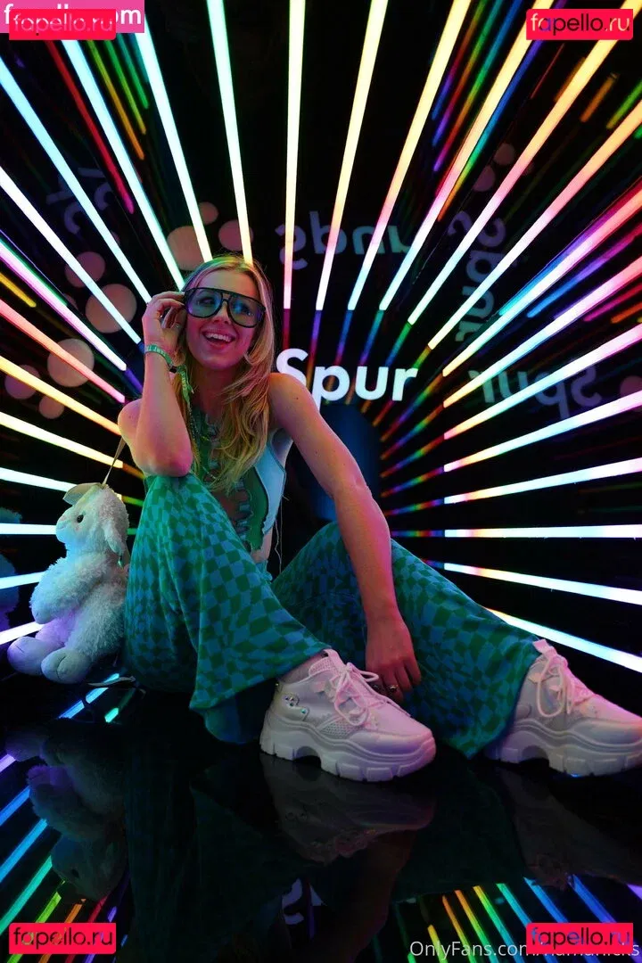 namanicks Onlyfans Photo Gallery 