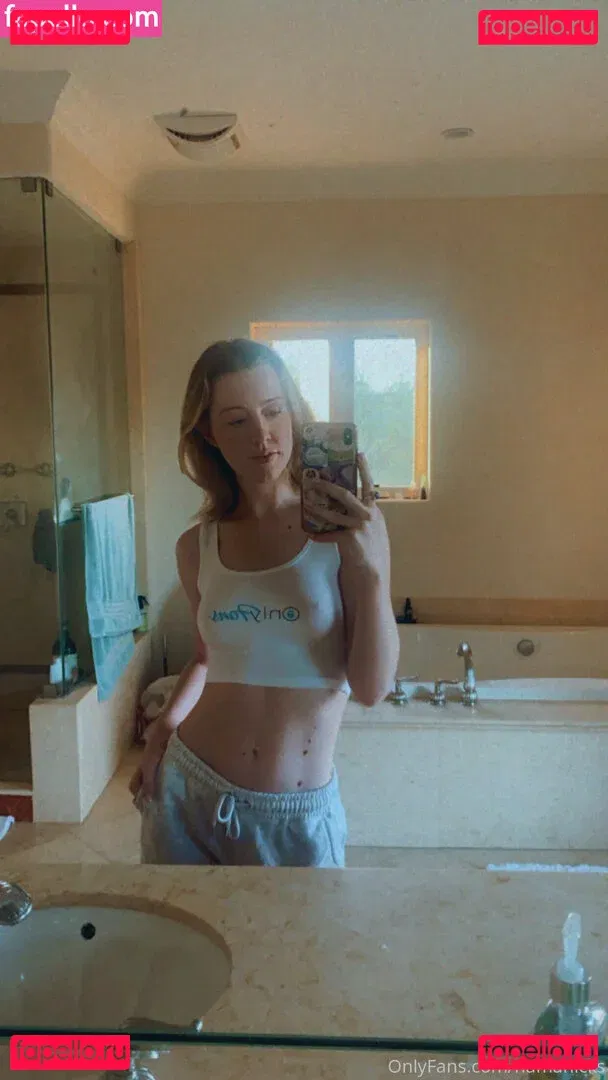 namanicks Onlyfans Photo Gallery 