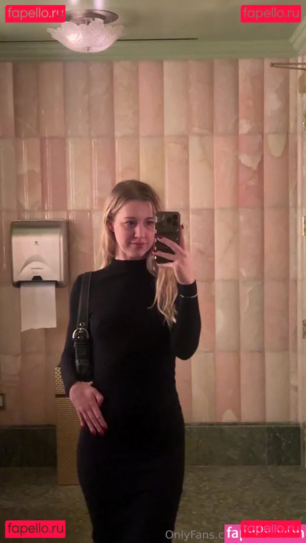 namanicks Onlyfans Photo Gallery 