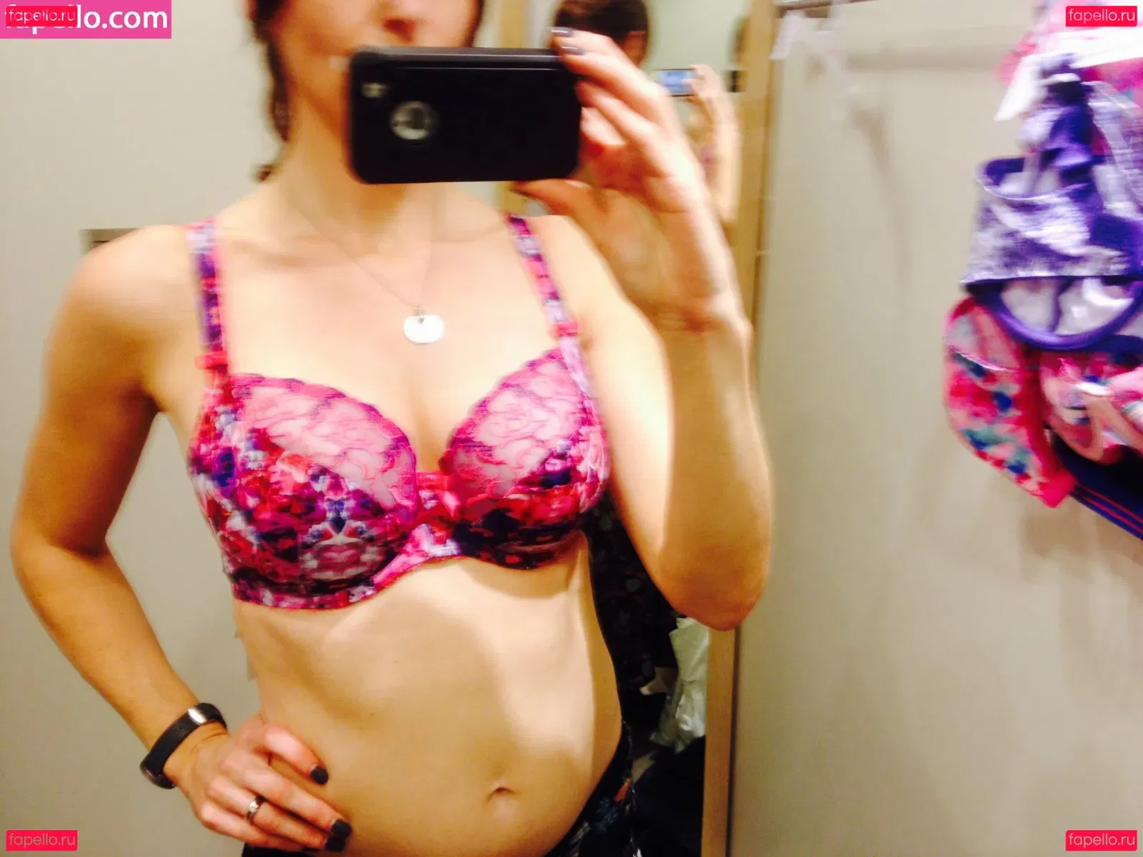 Suranne Jones Onlyfans Photo Gallery 