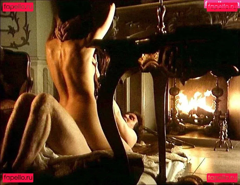 Suranne Jones Onlyfans Photo Gallery 