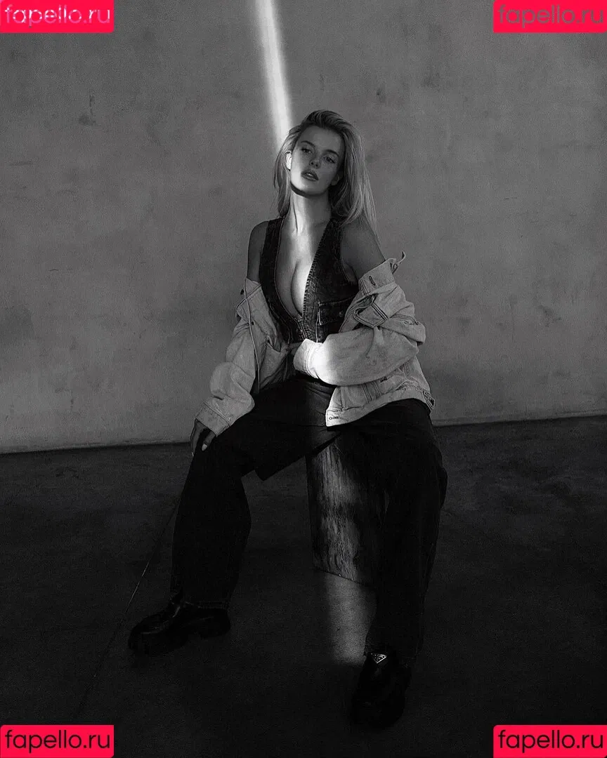 Mckenzie Hewson Onlyfans Photo Gallery 