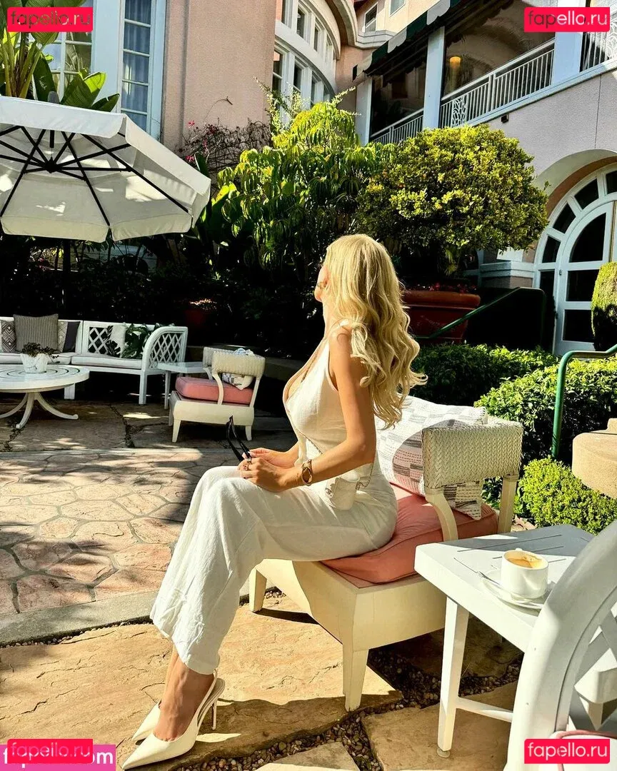 Mckenzie Hewson Onlyfans Photo Gallery 