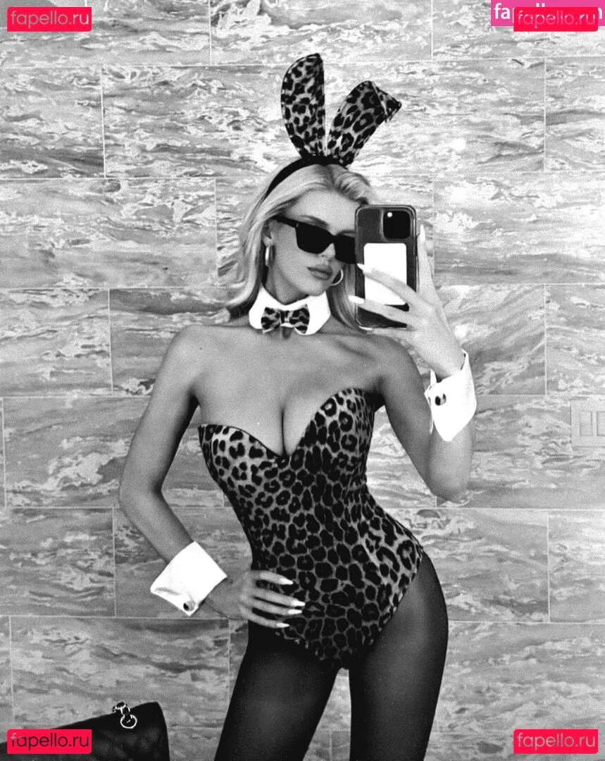 Mckenzie Hewson Onlyfans Photo Gallery 