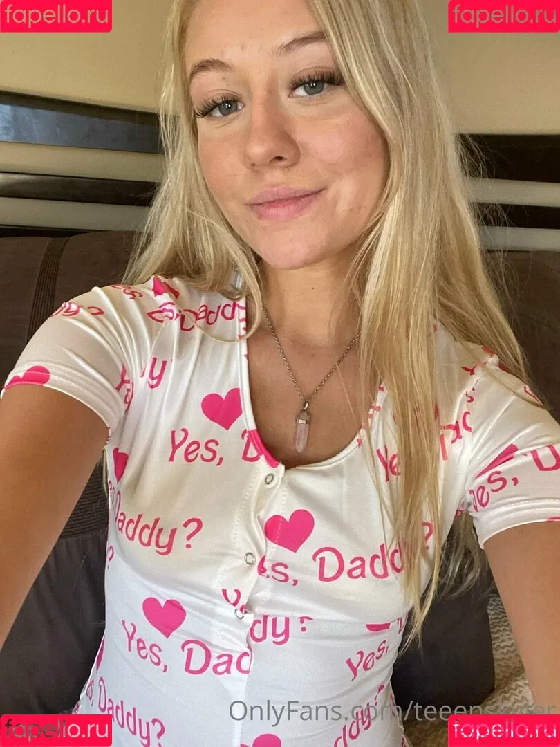 teeenskyler Onlyfans Photo Gallery 