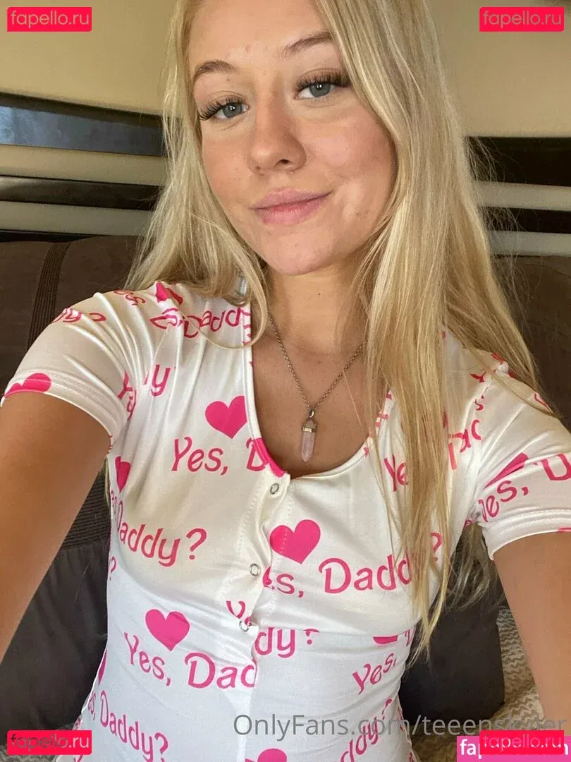 teeenskyler Onlyfans Photo Gallery 