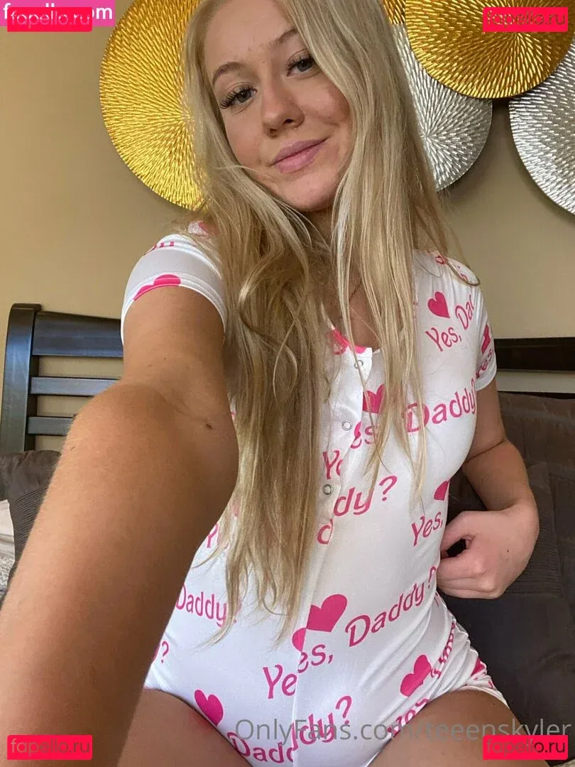 teeenskyler Onlyfans Photo Gallery 