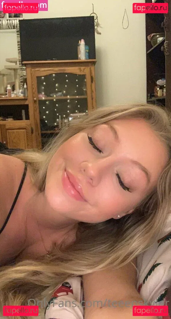 teeenskyler Onlyfans Photo Gallery 