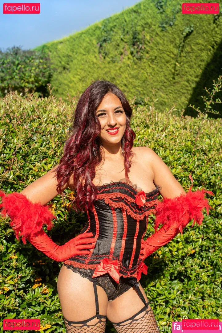 adorabelleburlesque Onlyfans Photo Gallery 