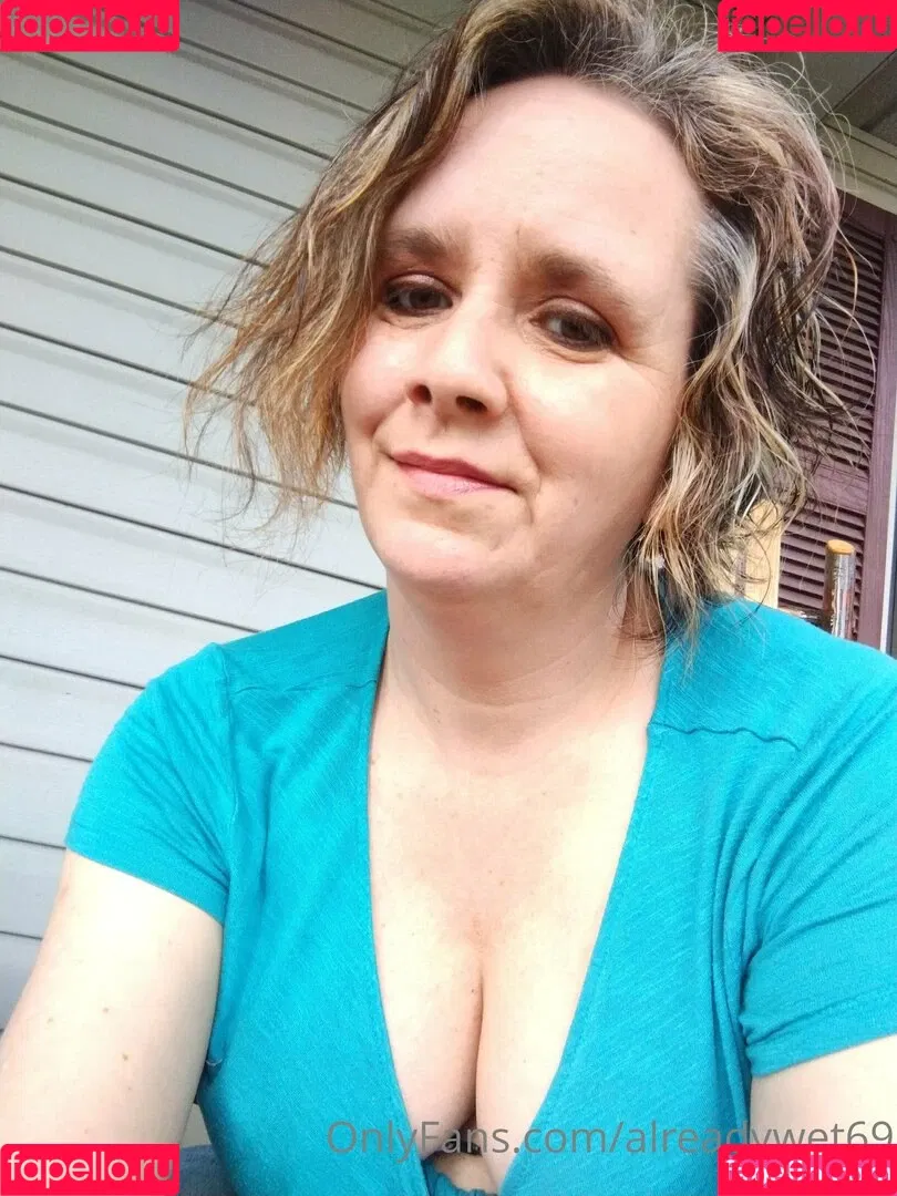 alreadywet69 Onlyfans Photo Gallery 