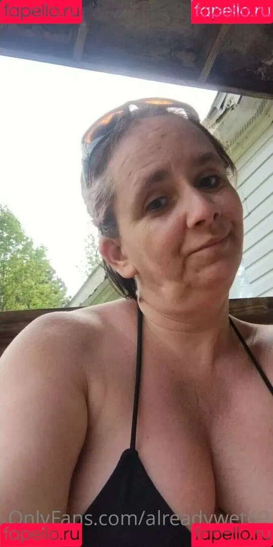 alreadywet69 Onlyfans Photo Gallery 