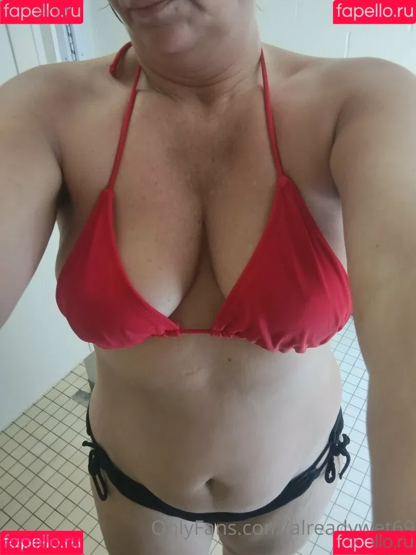 alreadywet69 Onlyfans Photo Gallery 