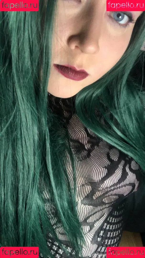 sourpanda69 Onlyfans Photo Gallery 