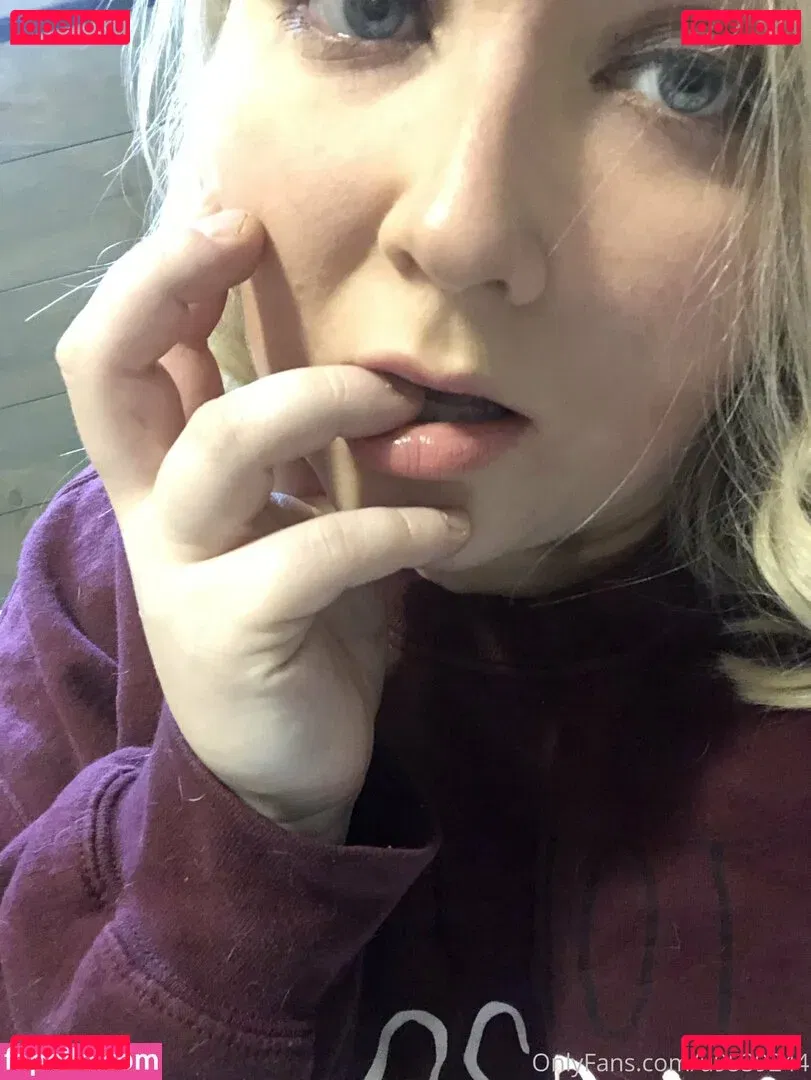 sourpanda69 Onlyfans Photo Gallery 