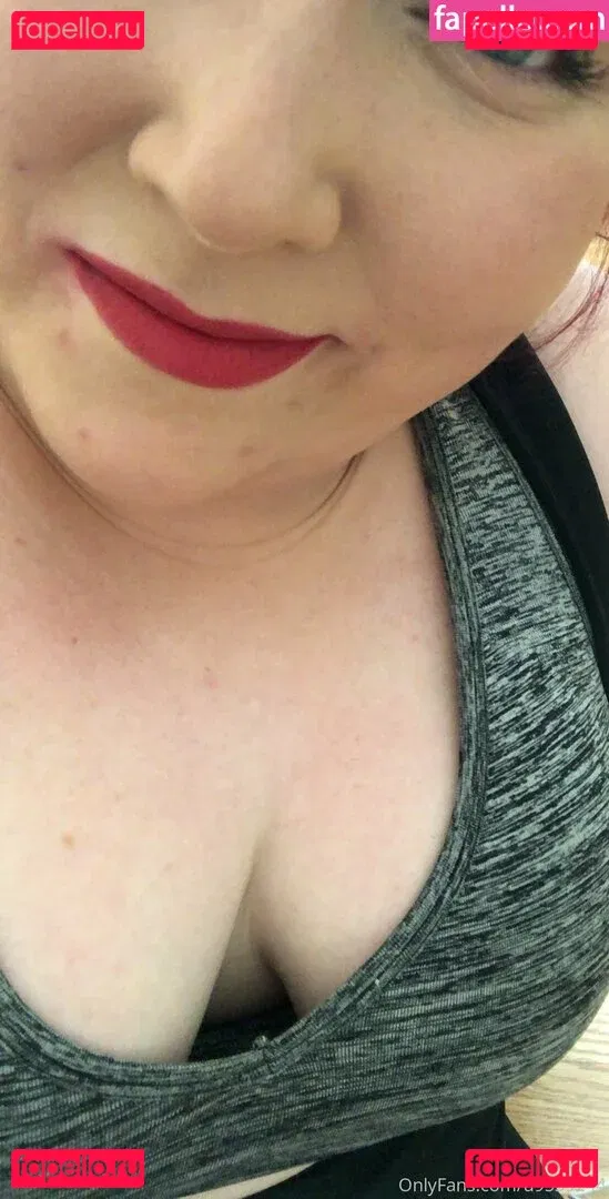 sourpanda69 Onlyfans Photo Gallery 