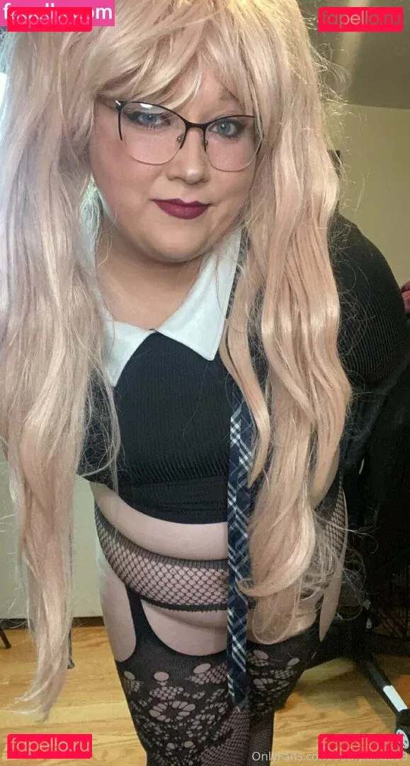 sourpanda69 Onlyfans Photo Gallery 