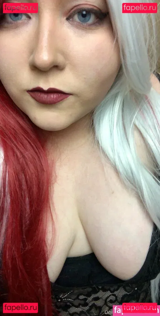 sourpanda69 Onlyfans Photo Gallery 