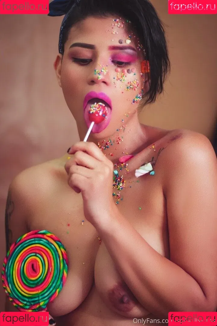 sophia.lhorens Onlyfans Photo Gallery 