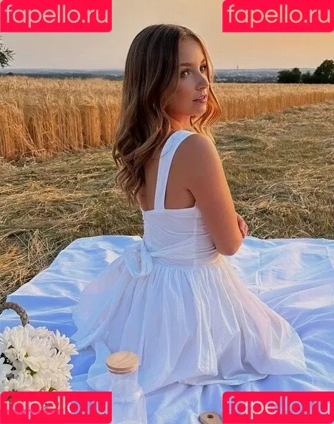 Alinamour Onlyfans Photo Gallery 