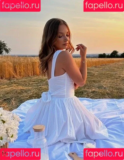 Alinamour Onlyfans Photo Gallery 