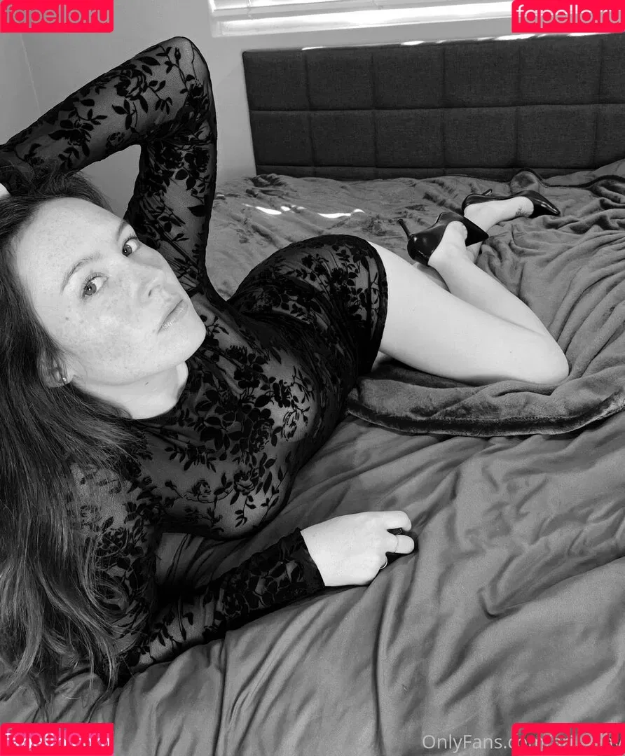ari_shay Onlyfans Photo Gallery 