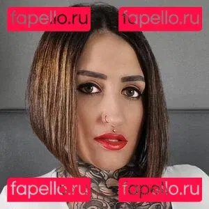 Queen Paris Onlyfans Photo Gallery 