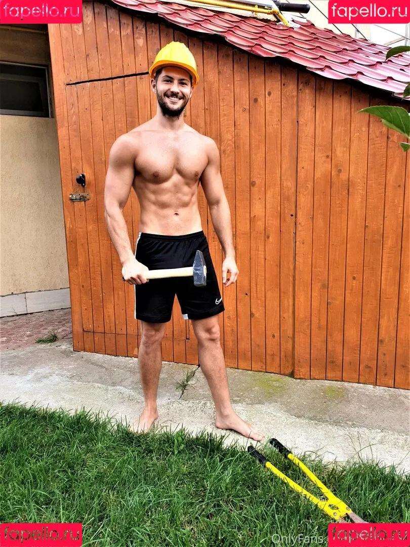 marius94 Onlyfans Photo Gallery 
