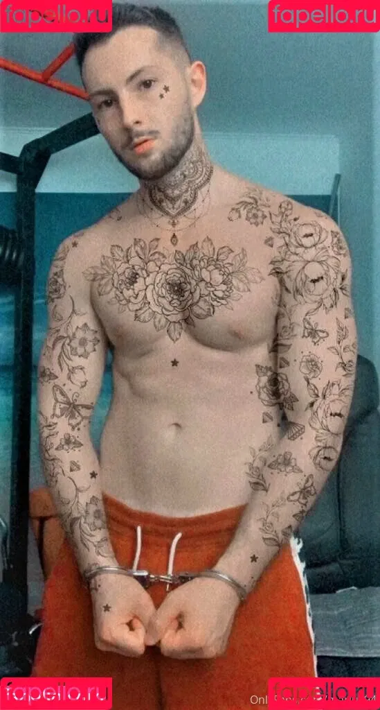 marius94 Onlyfans Photo Gallery 