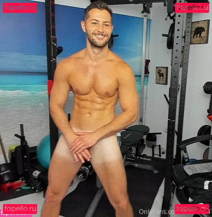 marius94 Onlyfans Photo Gallery 