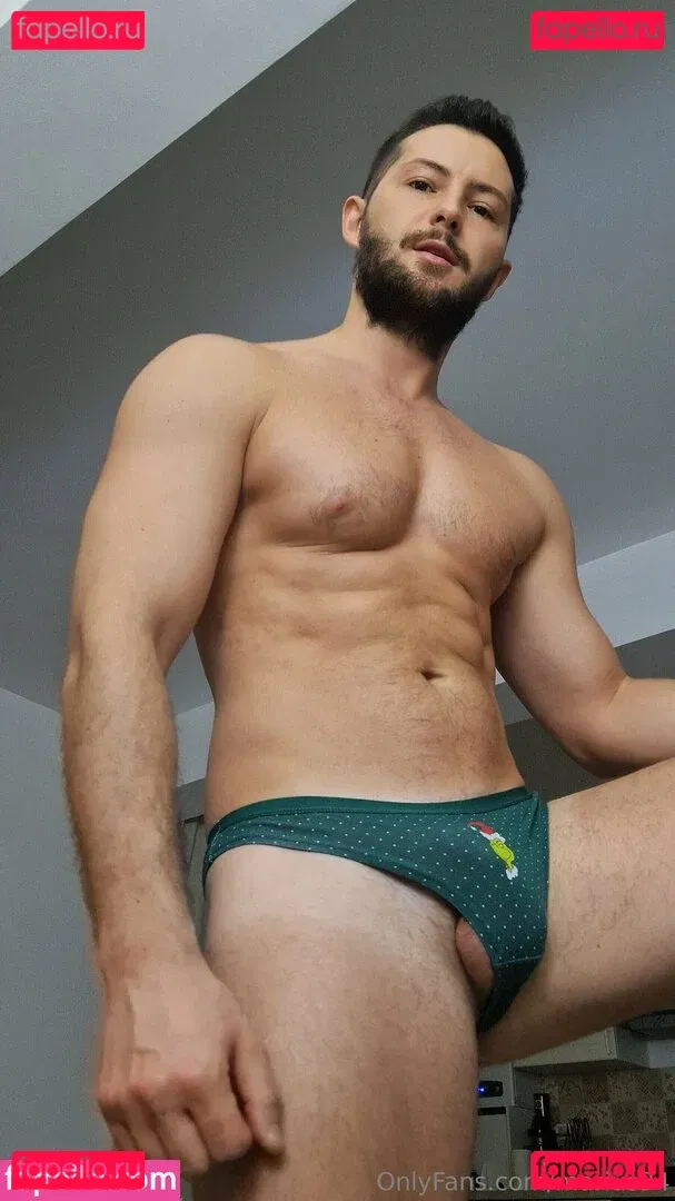 marius94 Onlyfans Photo Gallery 