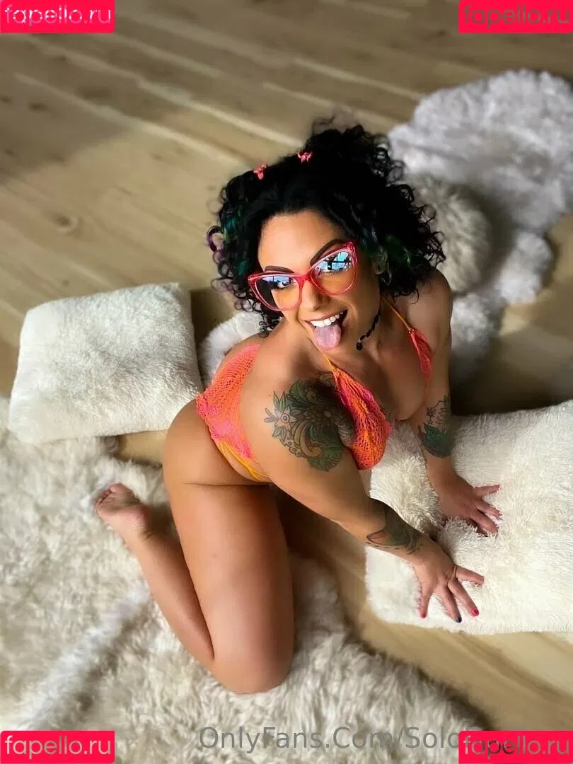 solodarling Onlyfans Photo Gallery 