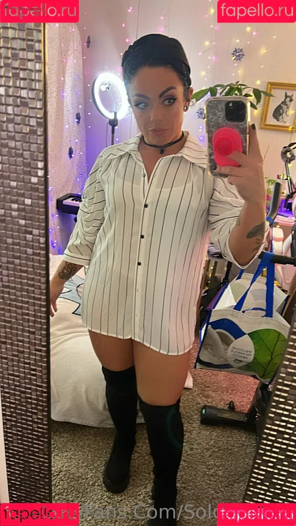 solodarling Onlyfans Photo Gallery 