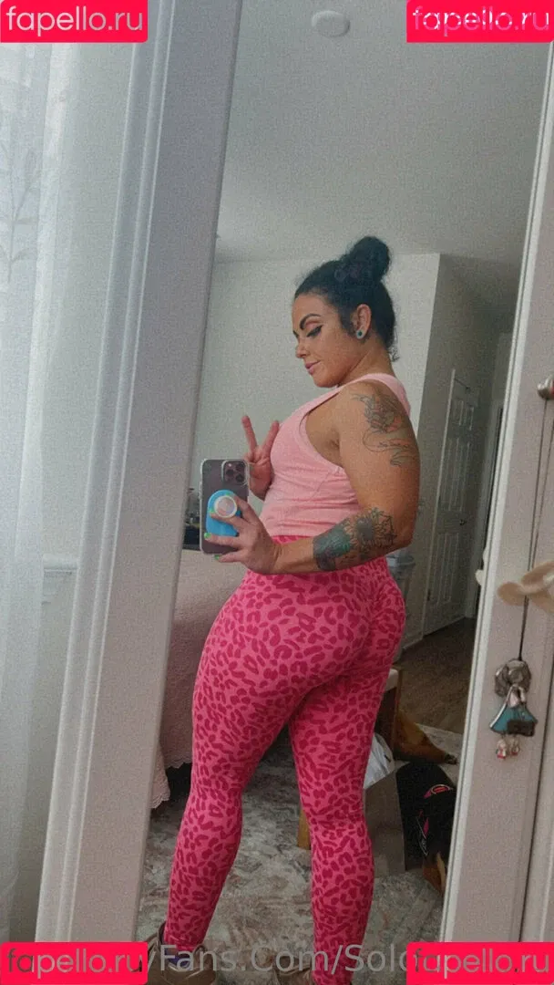 solodarling Onlyfans Photo Gallery 