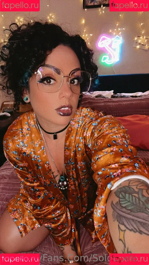 solodarling Onlyfans Photo Gallery 