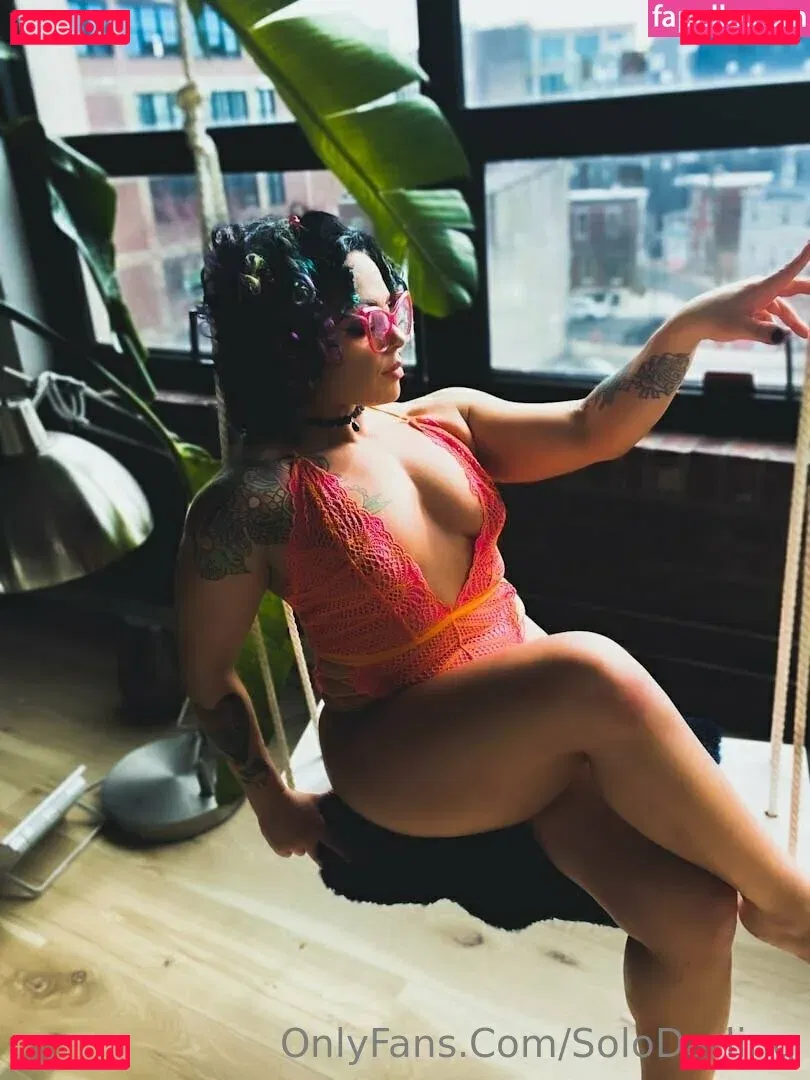 solodarling Onlyfans Photo Gallery 