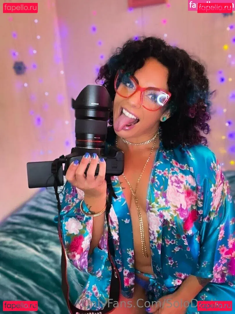 solodarling Onlyfans Photo Gallery 