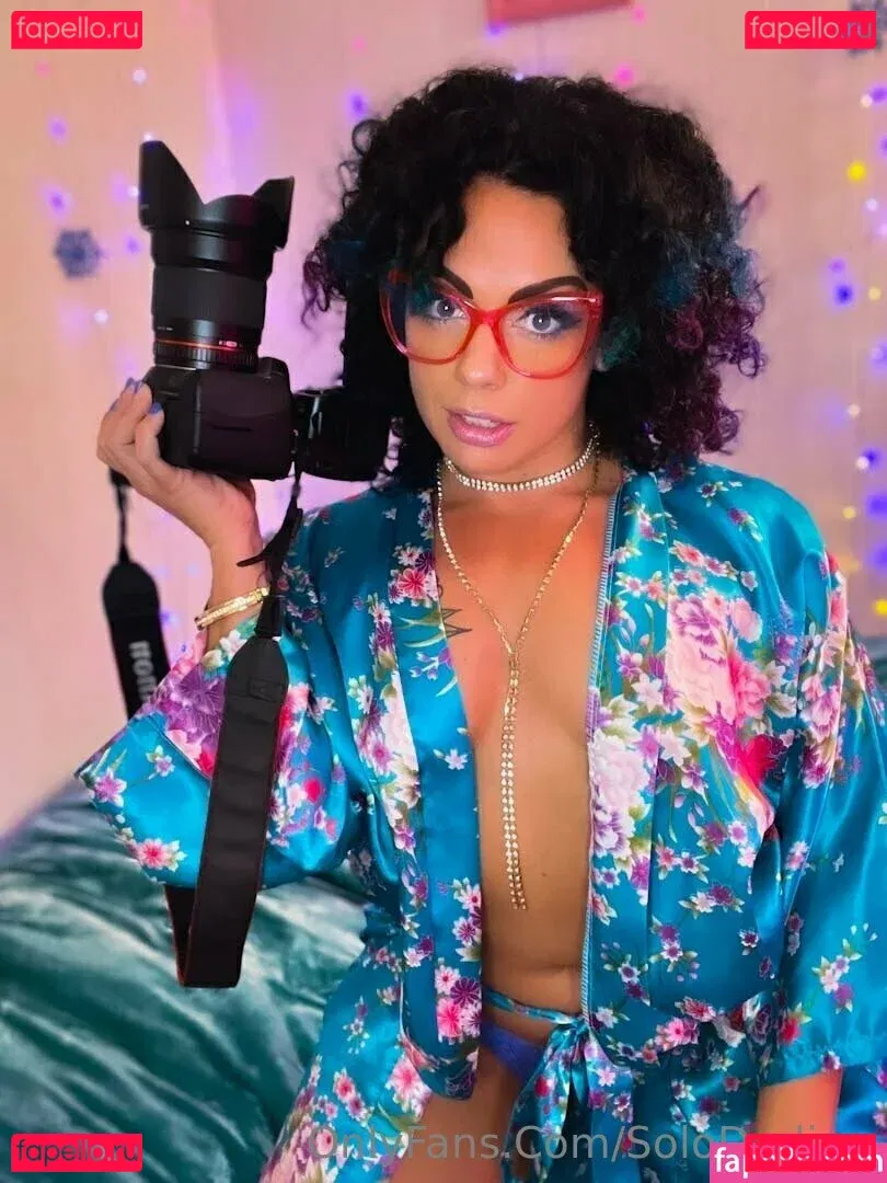 solodarling Onlyfans Photo Gallery 