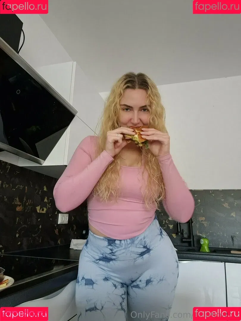 arianna.xx Onlyfans Photo Gallery 