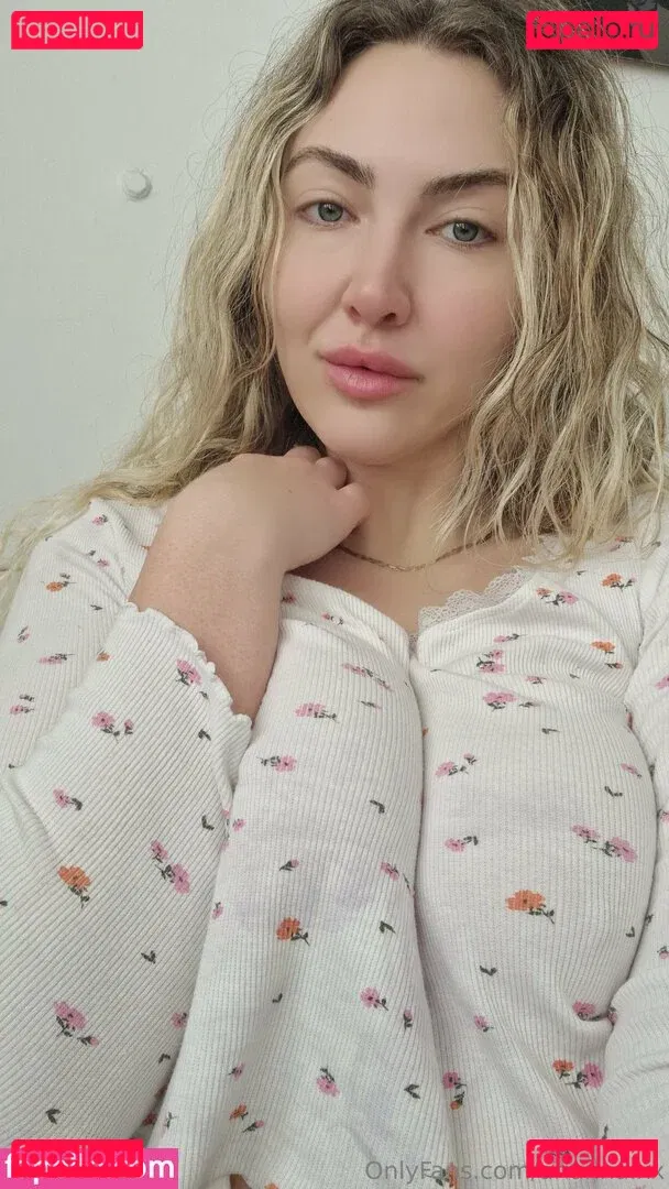 arianna.xx Onlyfans Photo Gallery 