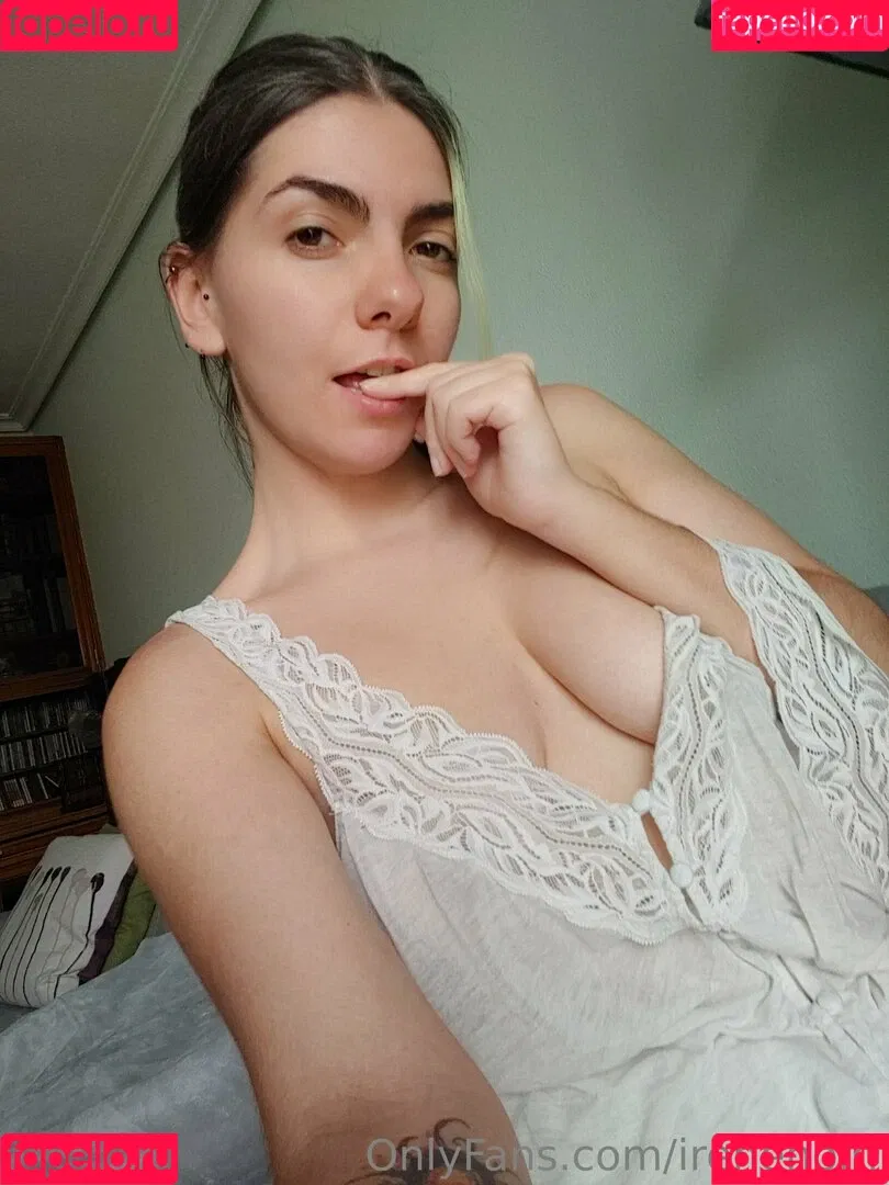 irenenoirr Onlyfans Photo Gallery 