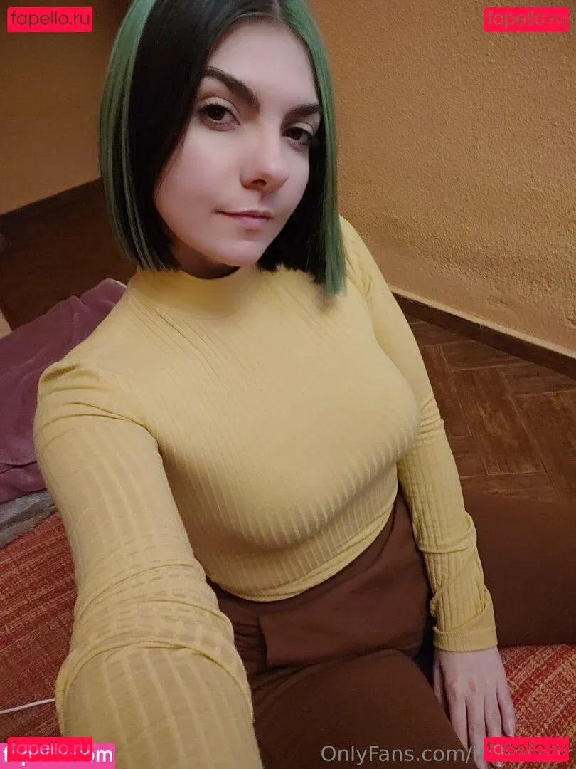 irenenoirr Onlyfans Photo Gallery 