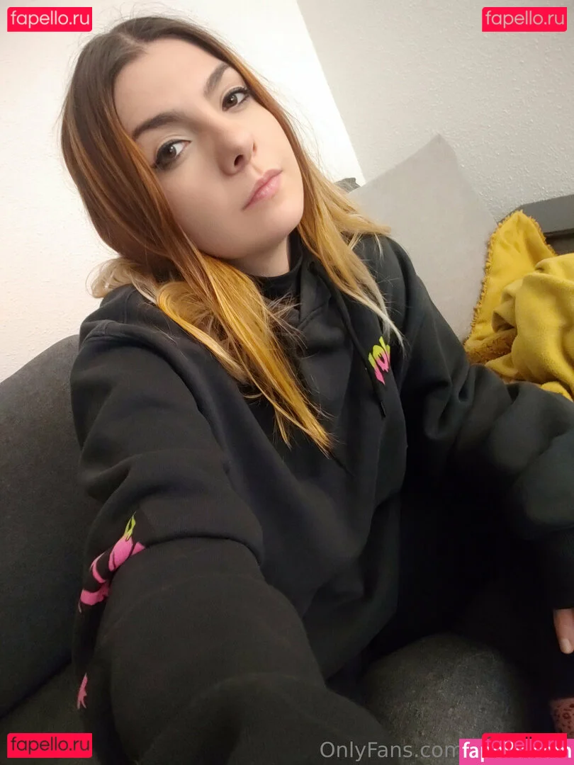 irenenoirr Onlyfans Photo Gallery 