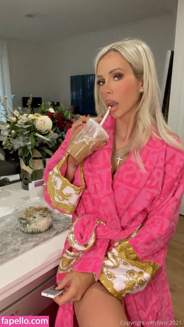 Stacey Hampton Onlyfans Photo Gallery 