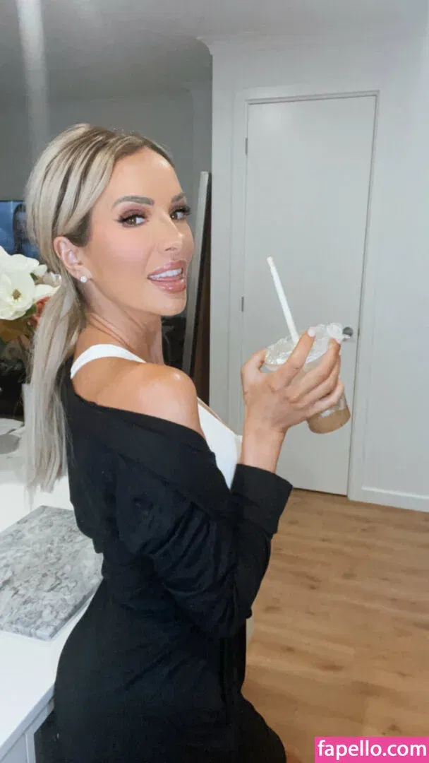 Stacey Hampton Onlyfans Photo Gallery 