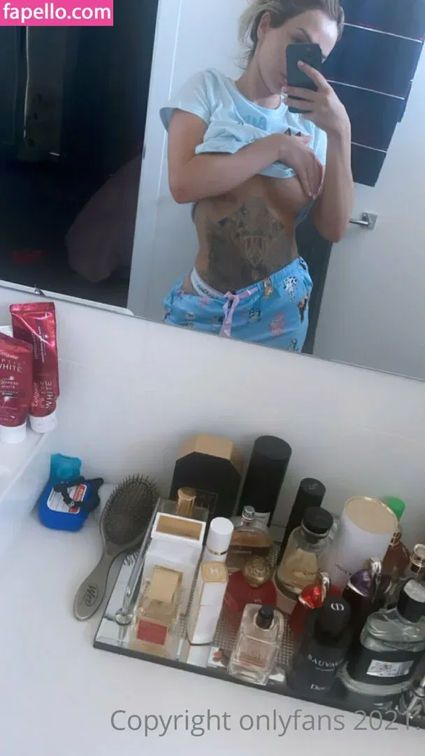 Stacey Hampton Onlyfans Photo Gallery 