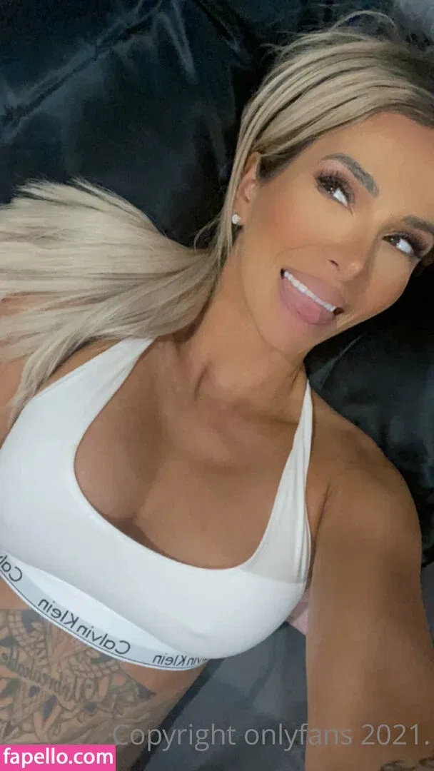 Stacey Hampton Onlyfans Photo Gallery 