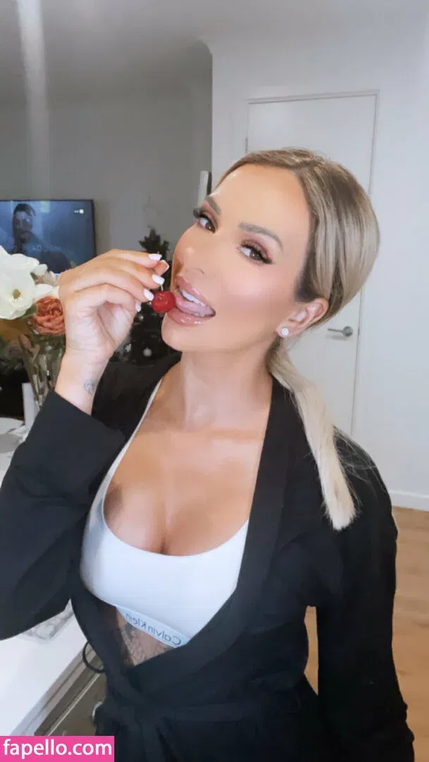 Stacey Hampton Onlyfans Photo Gallery 